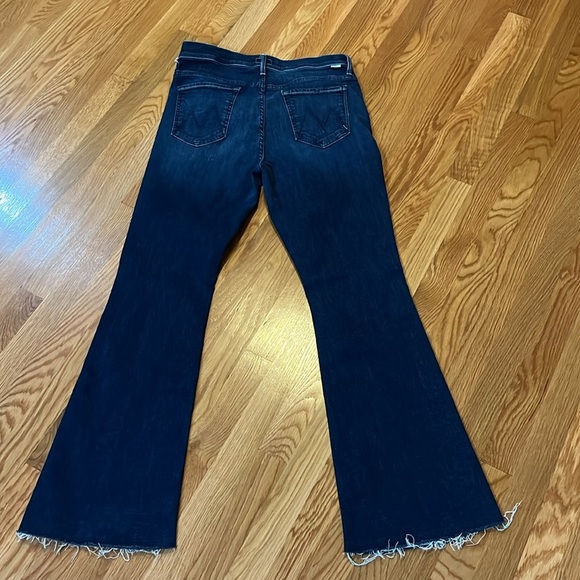 MOTHER The Weekender Fray Size 32 NWT - Picture 11 of 13